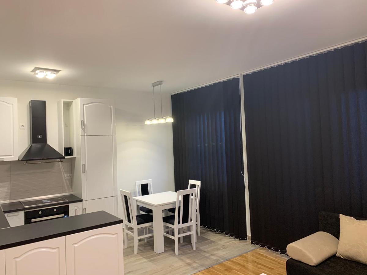 Royal Residence Apartmani Pančevo 外观 照片
